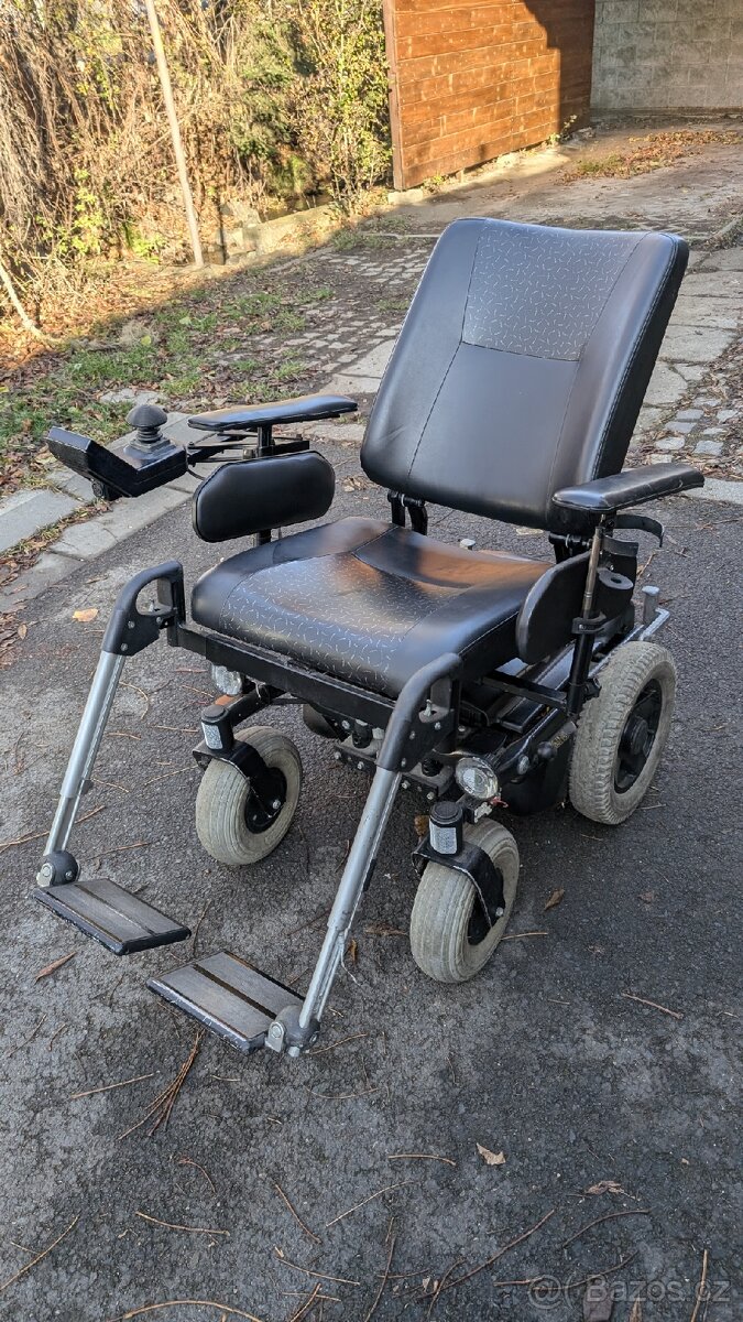 Elektrický invalidní vozík Puma