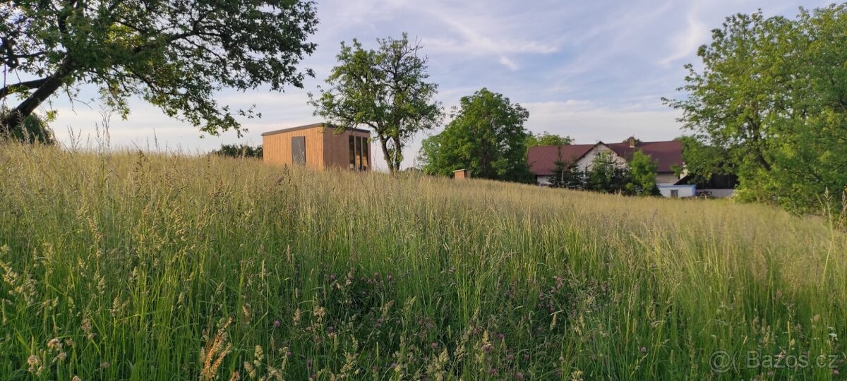 Prodej slunného stavebního pozemku 1771 m² – Stará Červená V