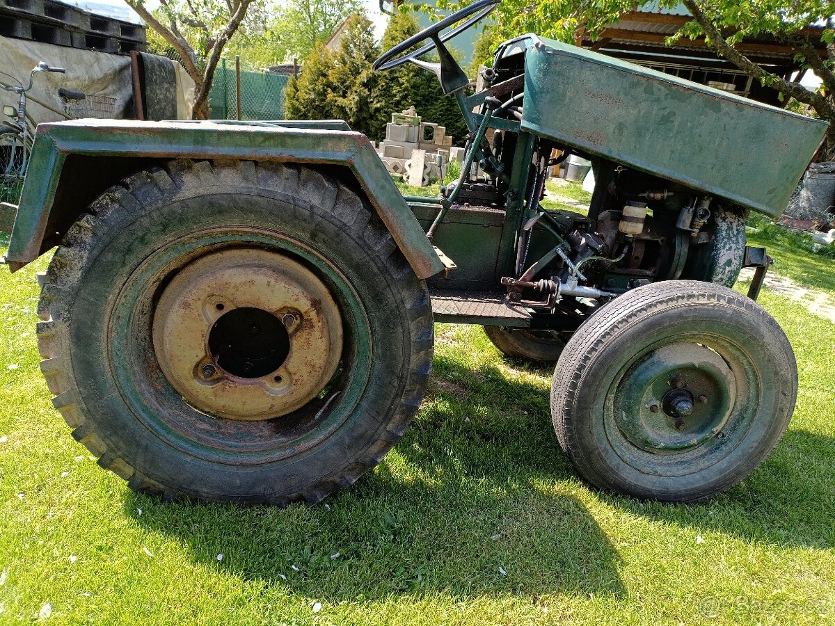 Domácí Malotraktor Janka F8