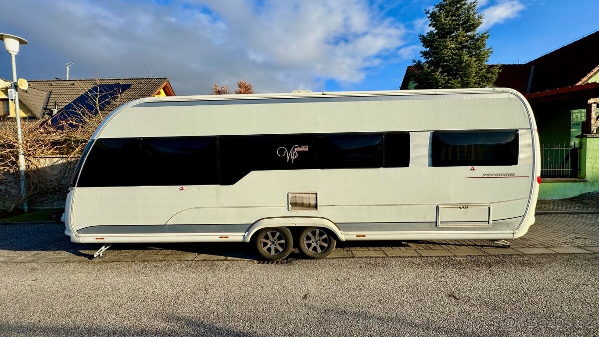 Luxusní karavan Hobby Premium 650 UFF