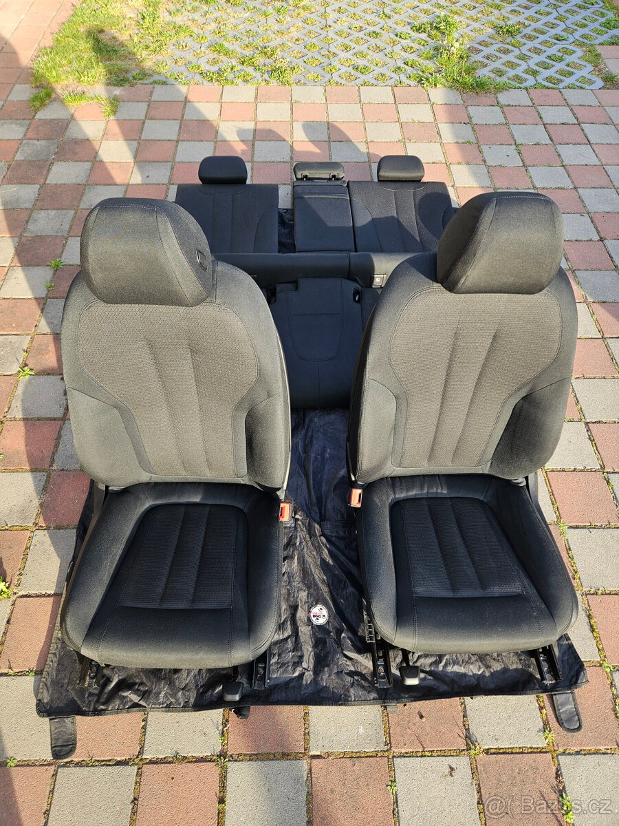 vyhřívané sedačky BMW G31, zánovní (50tis km)