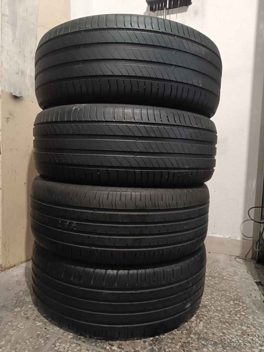 Letní pneu 235/55/18 Michelin a Continental