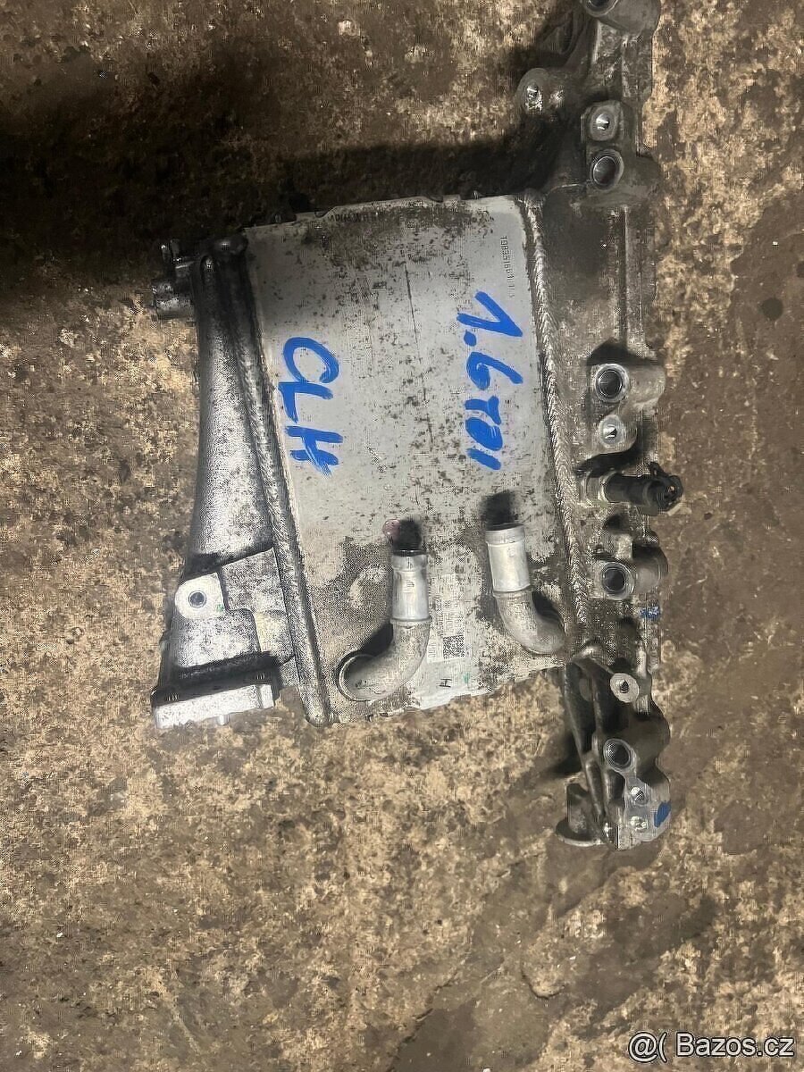 intercooler sání 1.6tdi 2.0 tdi vw seat škoda 04L129766S