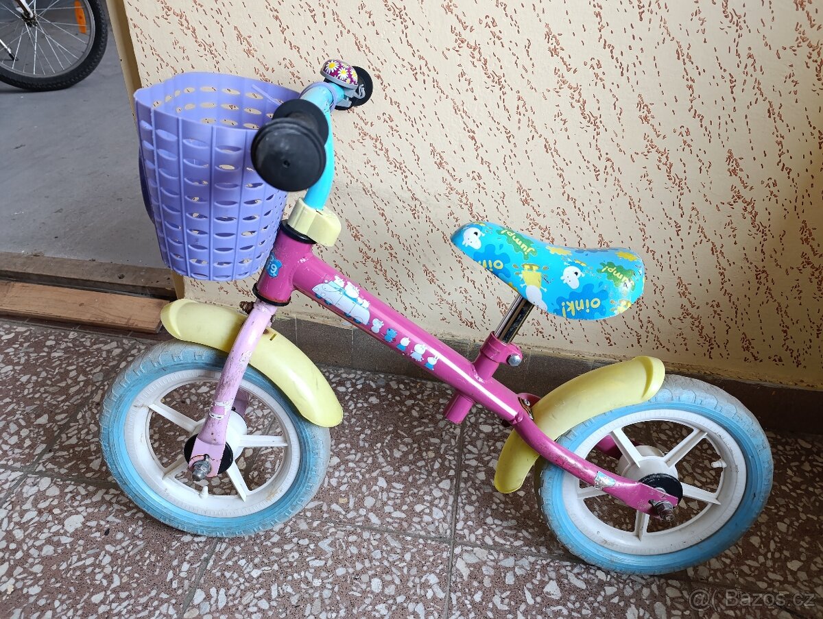 Dívčí odrážedlo