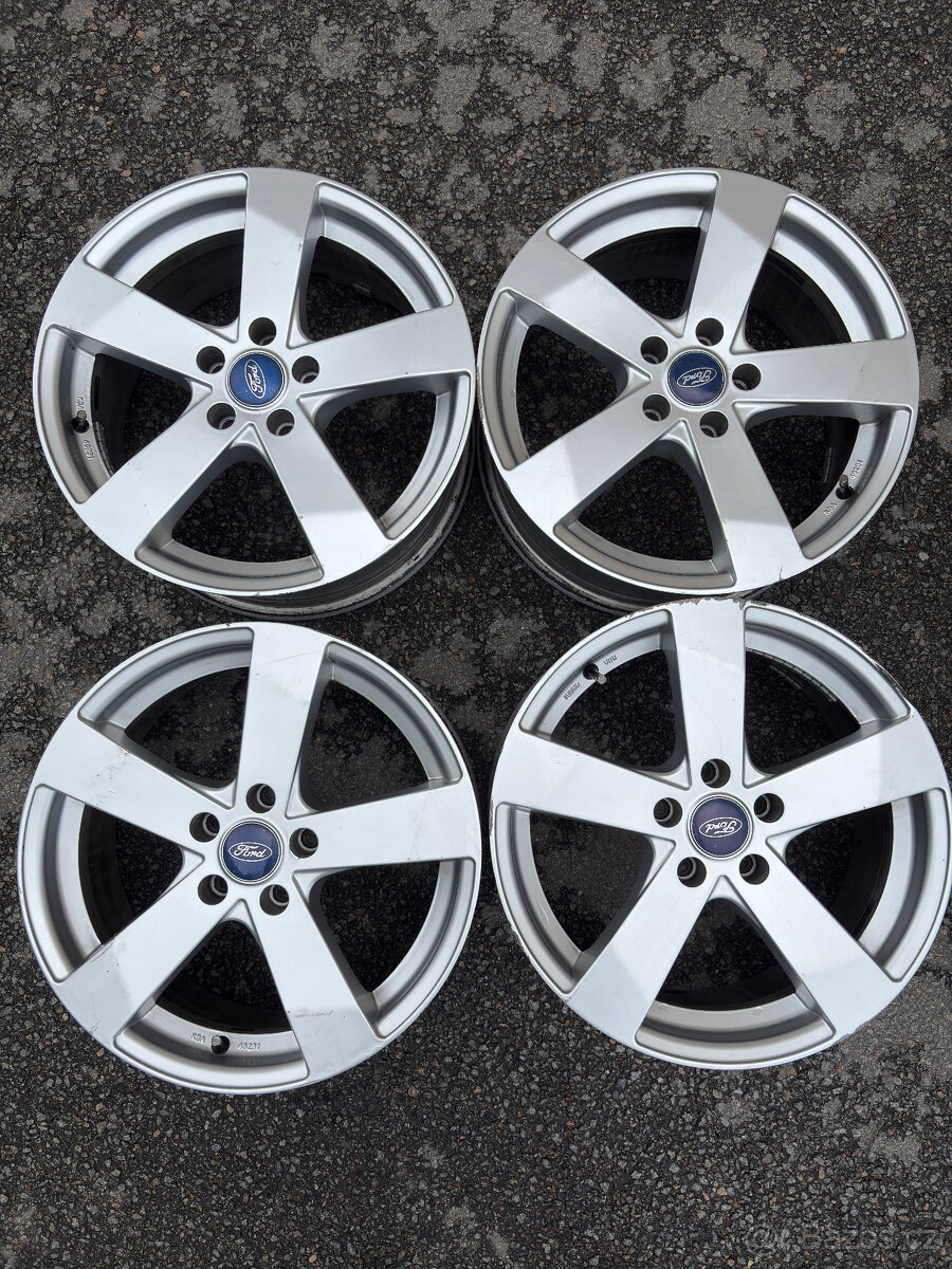Alu kola Dezent TD 7,5x17 5x108 ET40