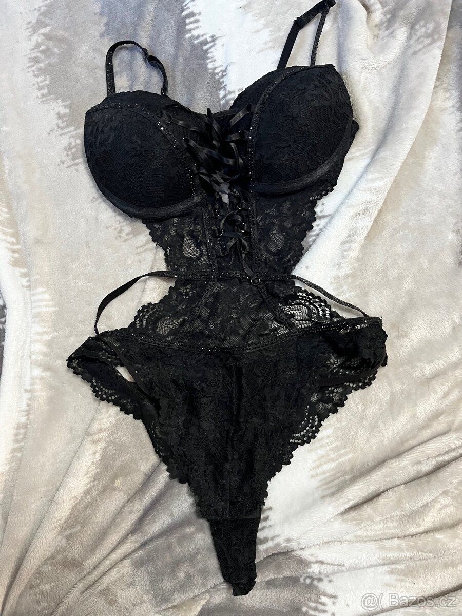 Sexy damske body 80b černé krajka
