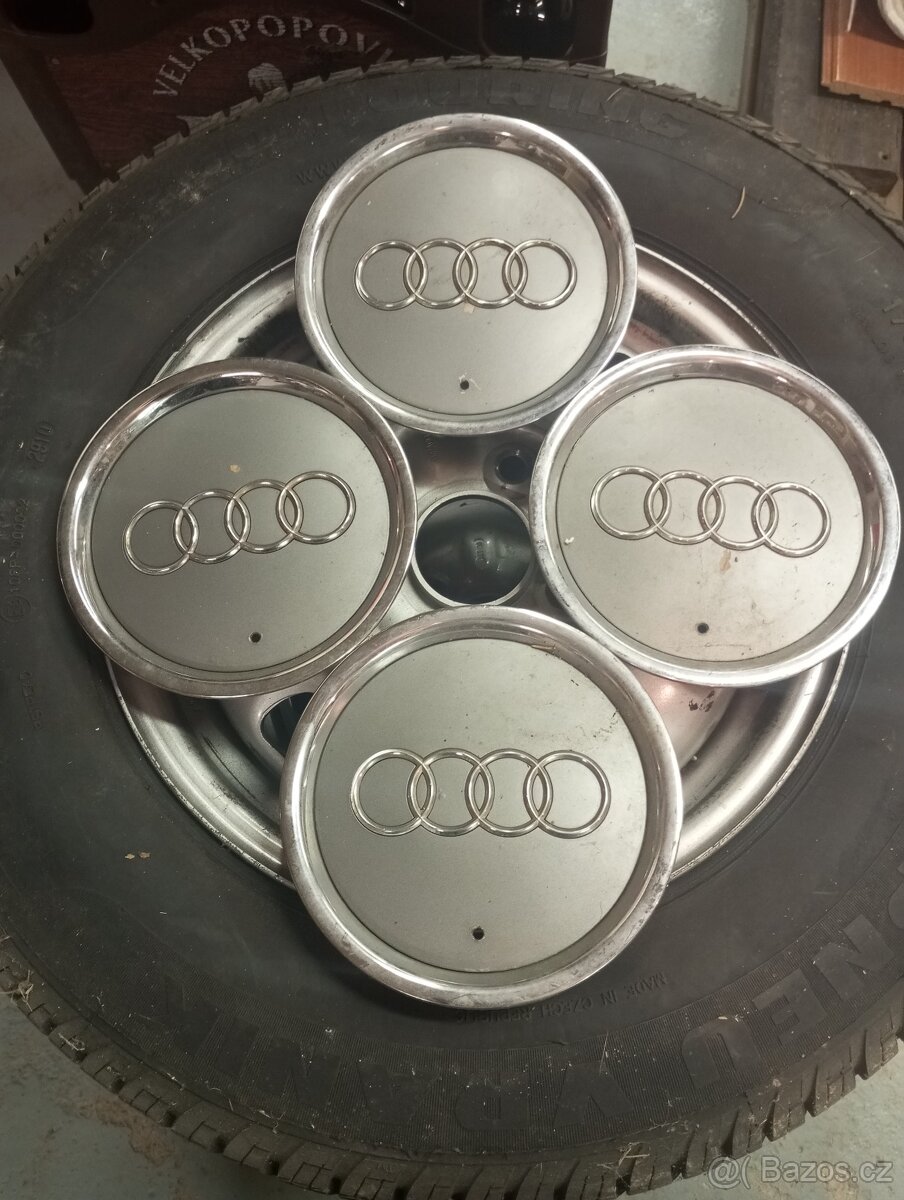 "ORIGINÁLNÍ KRYTKY KOL AUDI A3