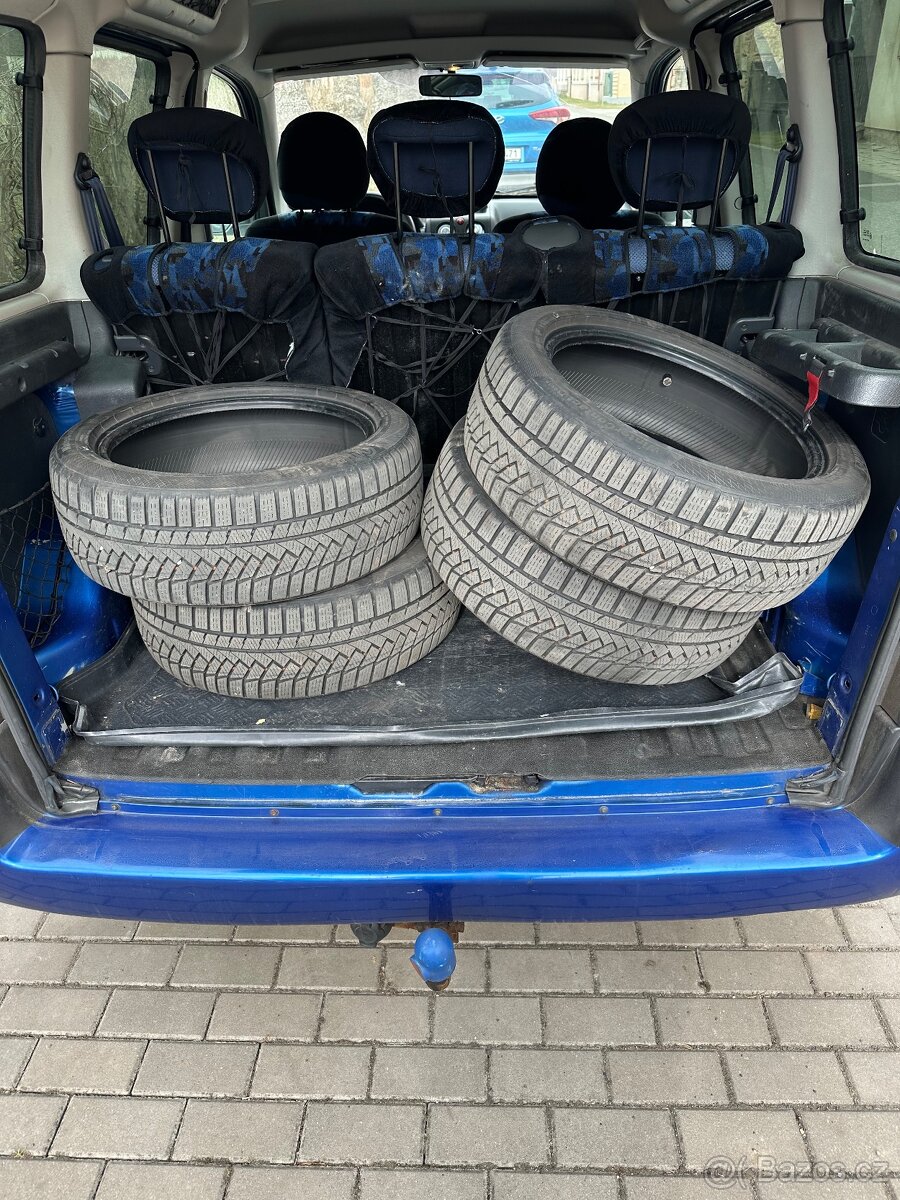 Zimní pneu - 205/50 R17 Continental - 1 - 2 sezony