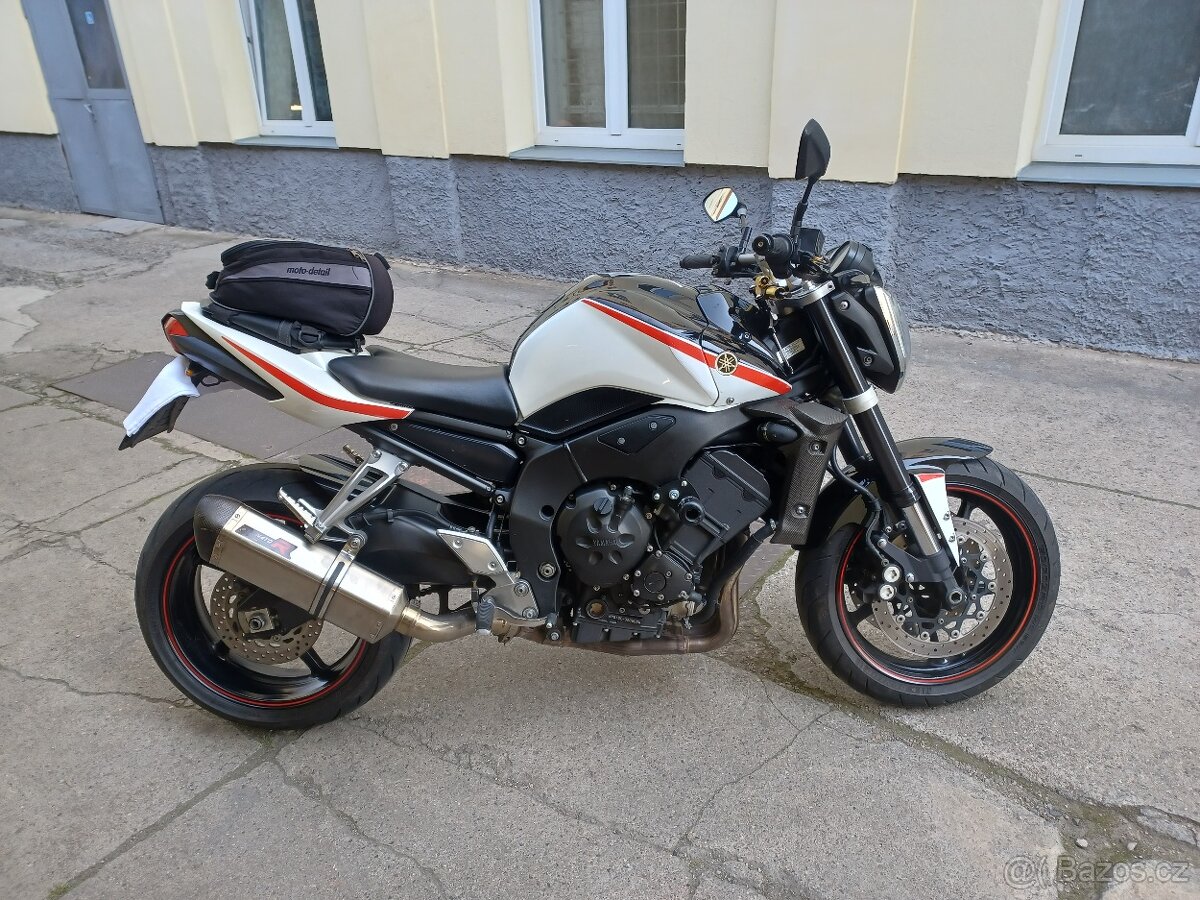 Yamaha fz1 2009