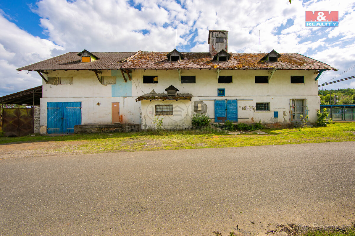 Prodej skladu, 419 m², Svojšín