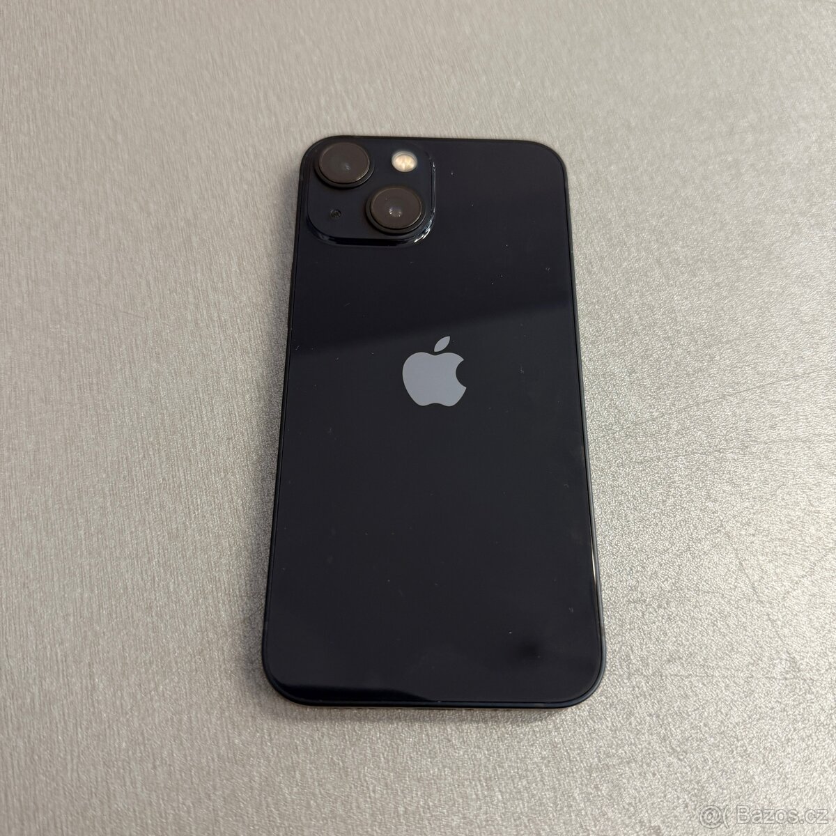 iPhone 13 mini 128GB, pěkný stav, 12 měsíců záruka