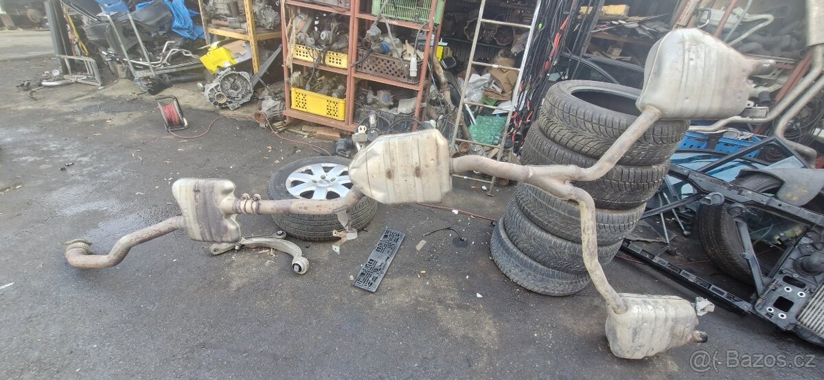 Vyfuk audi A5 8t 2.0 tfsi quattro