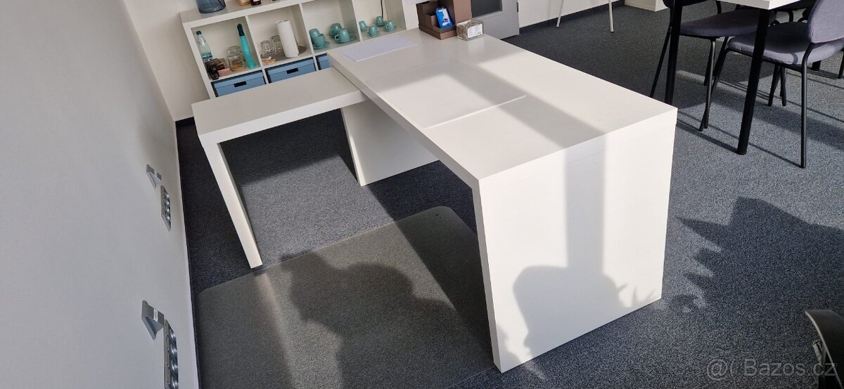 IKEA stůl s výsuvnou deskou Nový super cena