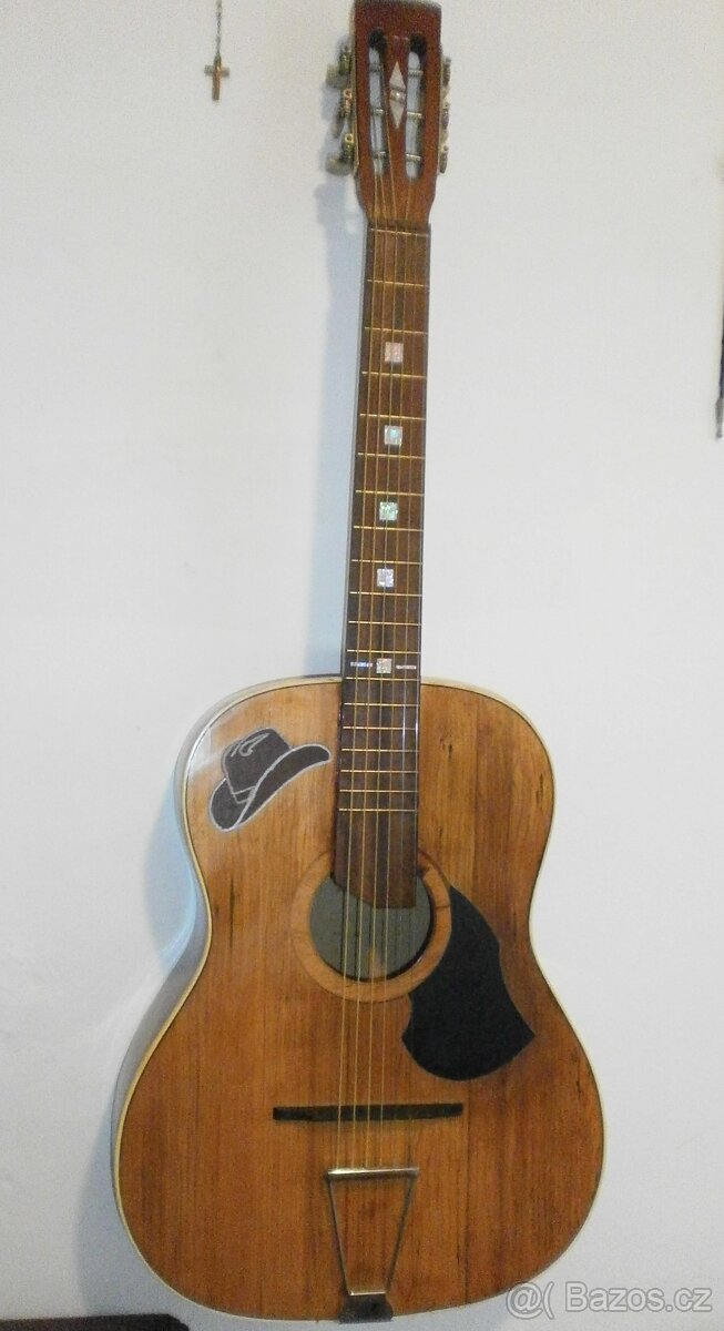 Kytara -délka 96cm