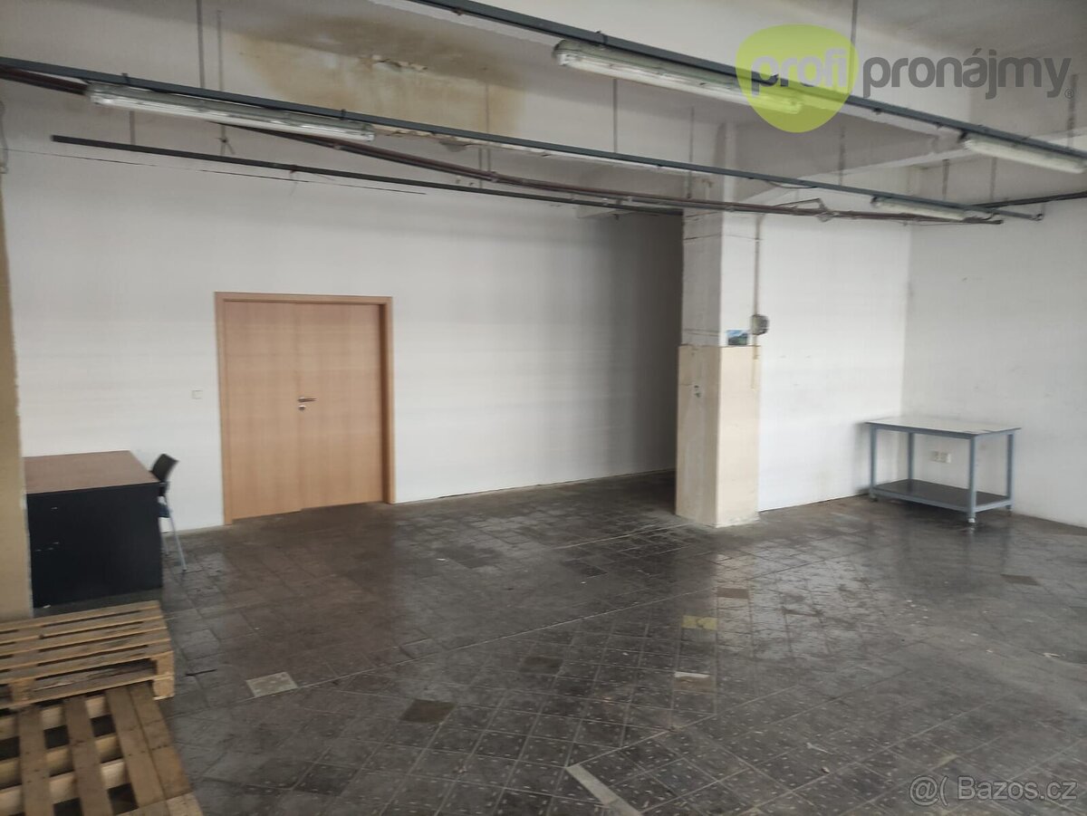 Pronájem skladového prostoru 71 m²
