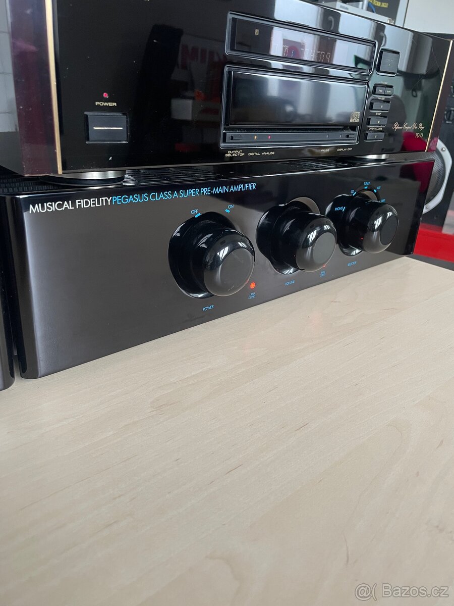 Musical Fidelity A 1000 Pegasus Třida A