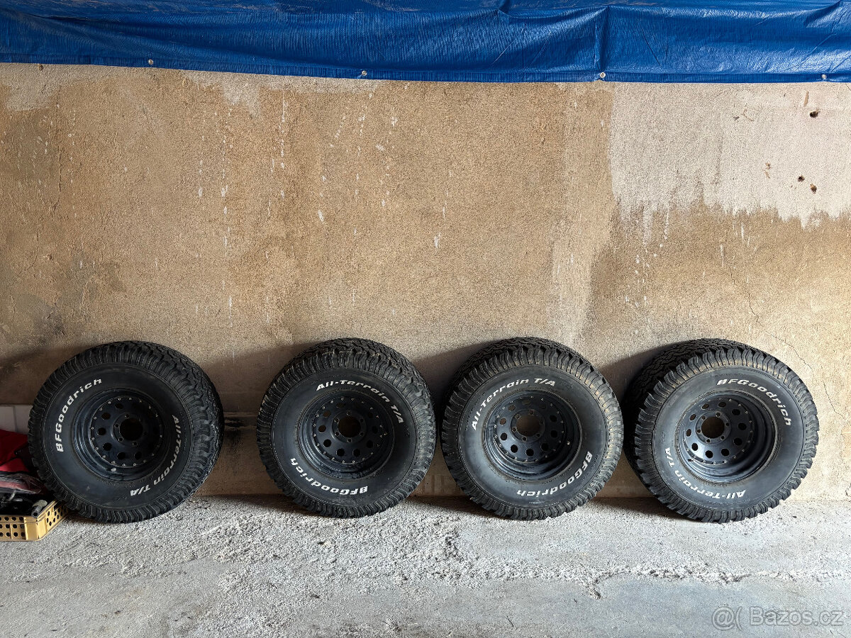 4x pneu s diskem: BF GOODRICH LT 315/75R16 120Q