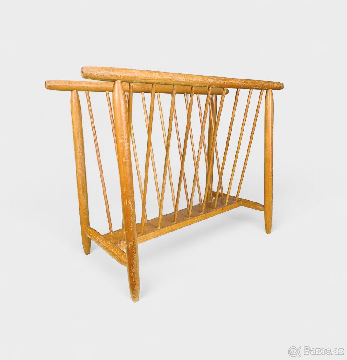 Brusel stojan na noviny ÚLUV