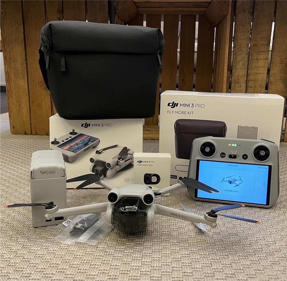 DJI Mini 3 Pro Fly More Combo