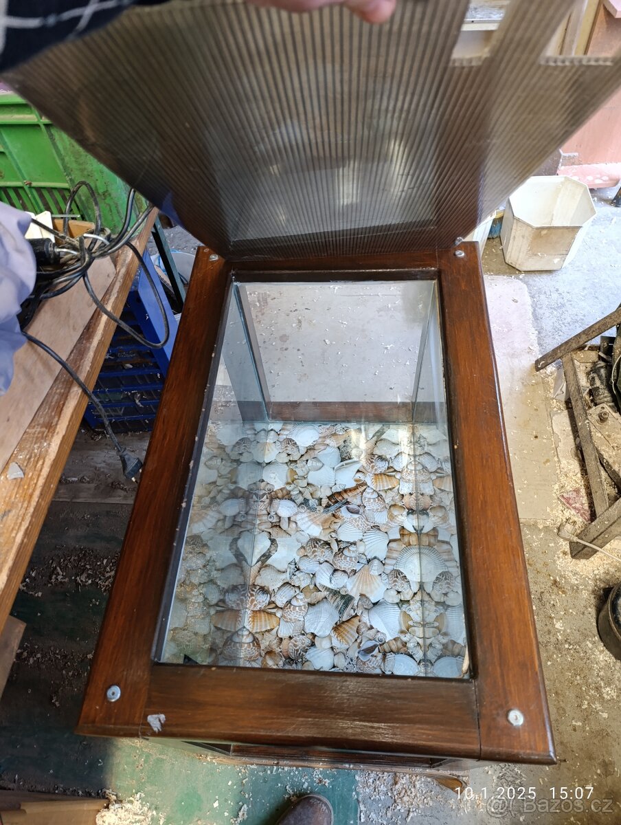 Akvárium pro chov rybiček Garra Rufa