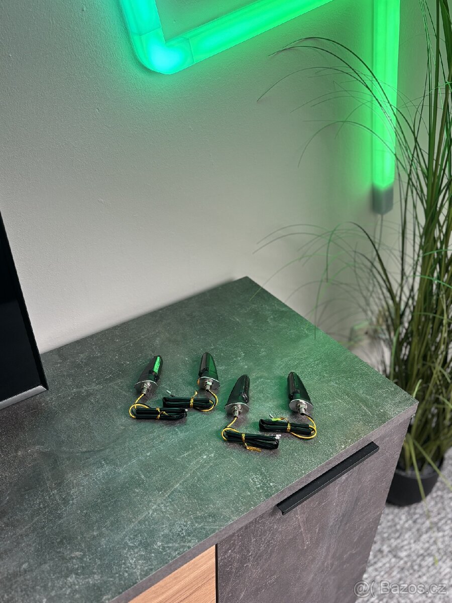 LED blinkry kouřové 8mm – univerzální, voděodolné