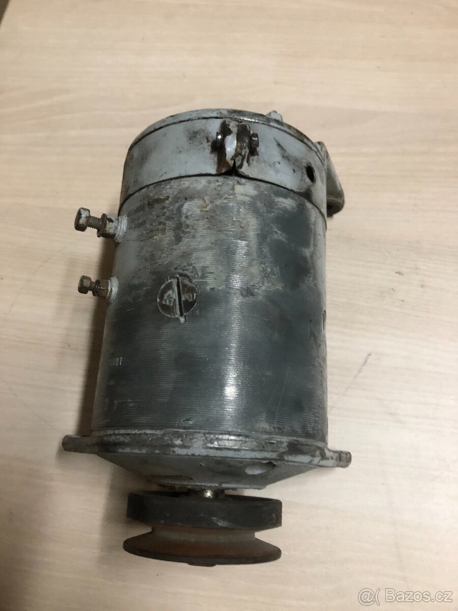 Dynamo zetor 3011 , magneton 02004410