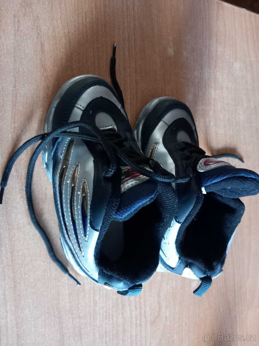 Boty dětské vel. 27