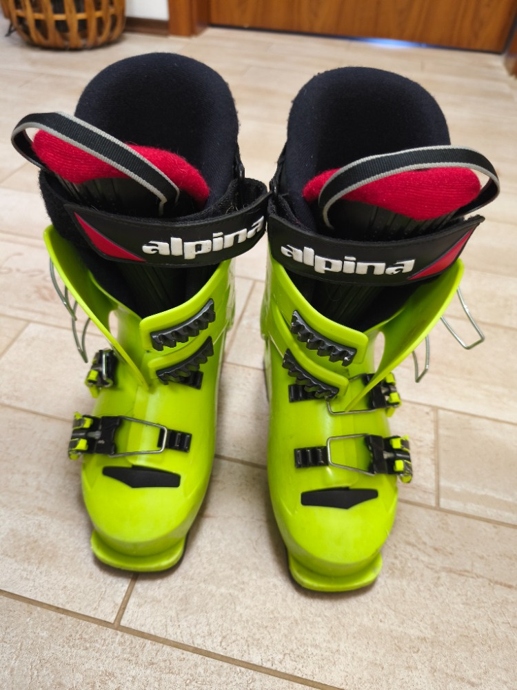 Lyžařské boty 225-35,5