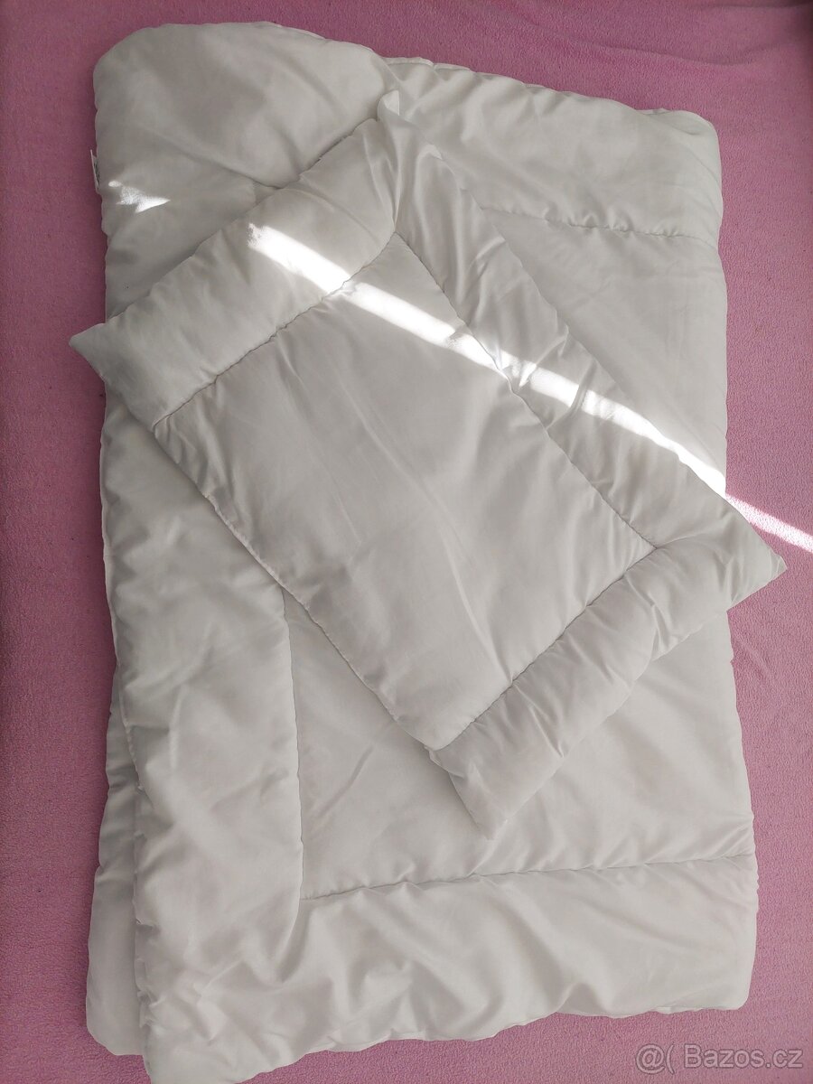 Peřinka a polštář do postýlky