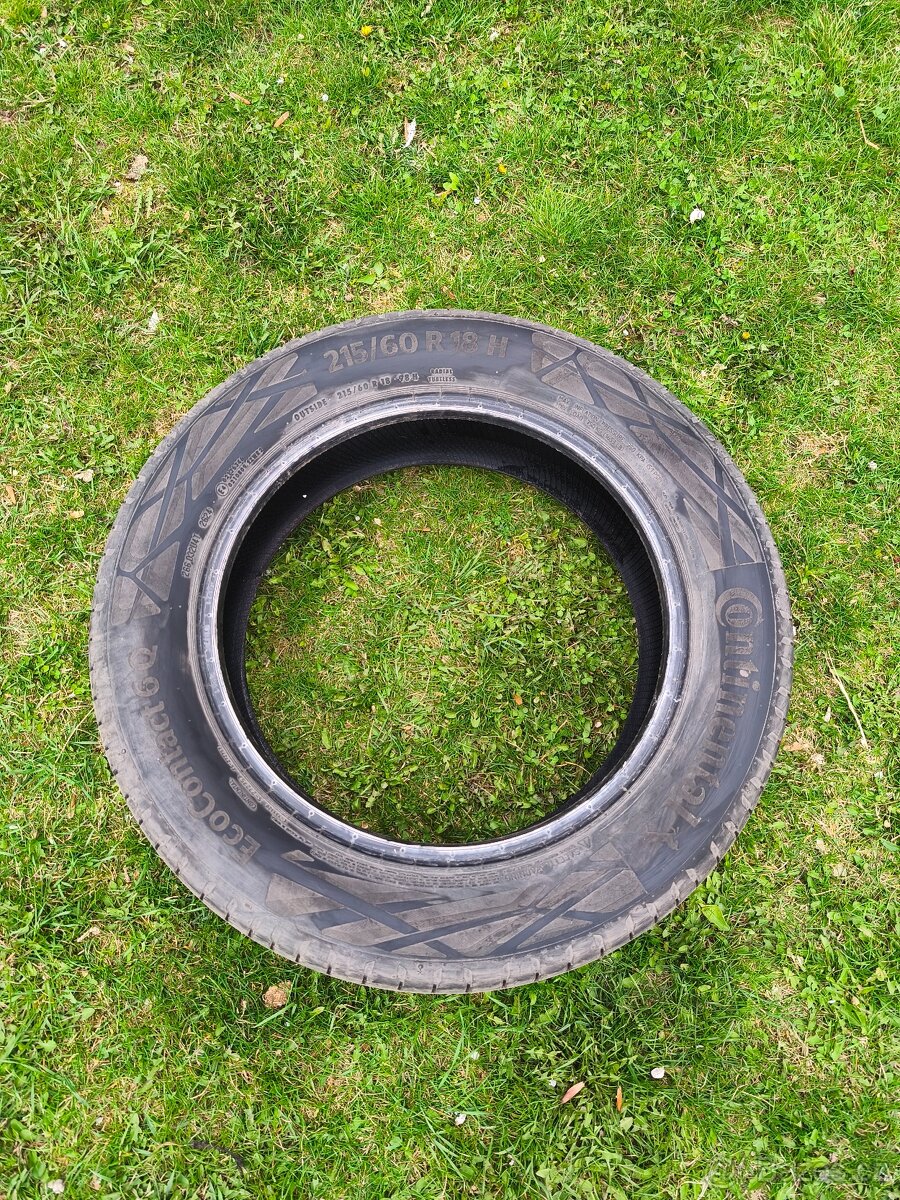 Prodám letní pneu Dacia