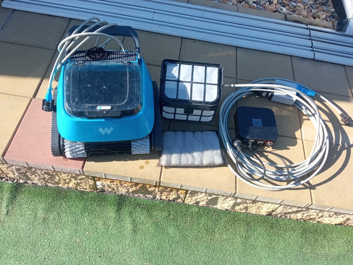 bazénový vysavač Warrior Azuro