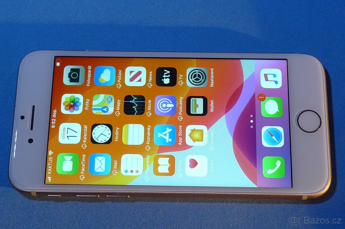 Apple iPhone 8 GOLD 64GB Baterie 100%