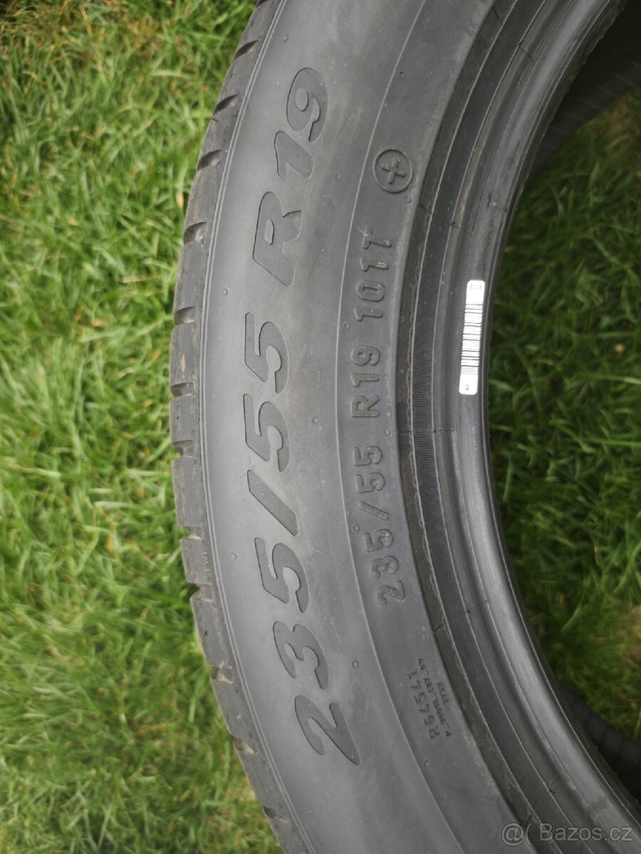 Sleva, NOVÉ 4 x letní pneumatiky Pirelli 235/55 R19