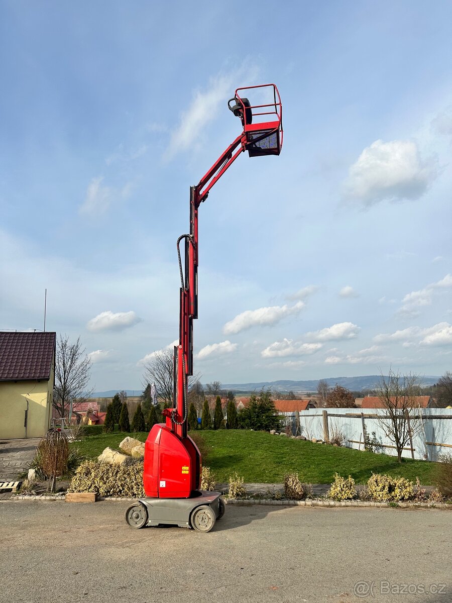 Sloupovy vytah JLG Toucan 10E 10 metru vyska Otoc