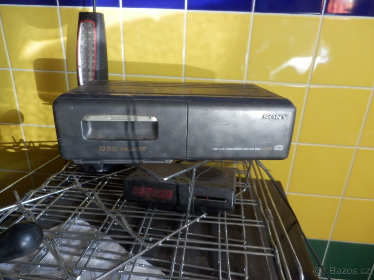 CD changer Sony CDX-51