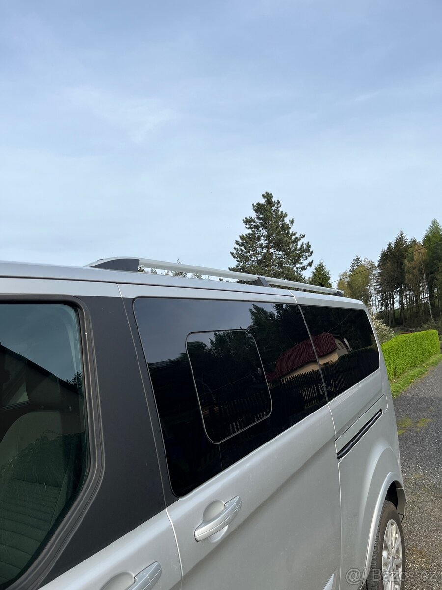Ližiny, podélné střešní nosiče Ford Custom L2 dlouhé