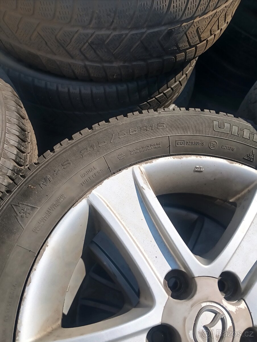 Kola Mazda viz foto