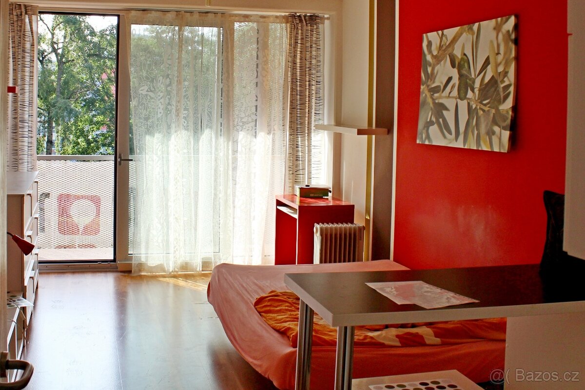 Pronájem bytu 1+kk , 26 m2, v Olomouci, ul. Kavaleristů