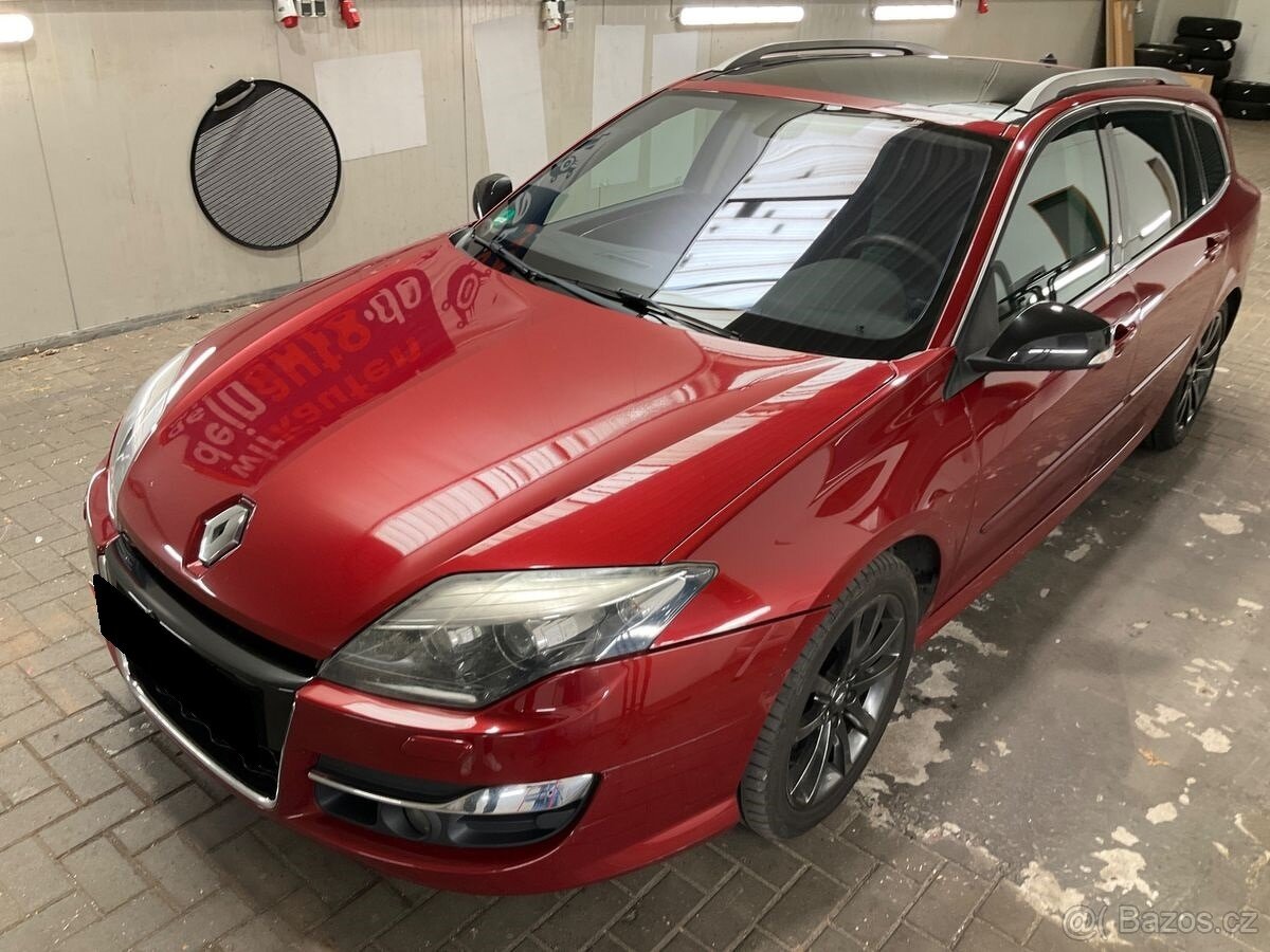 Renault Laguna III 2.0dCi 150PS 4Control - Panorama tažné
