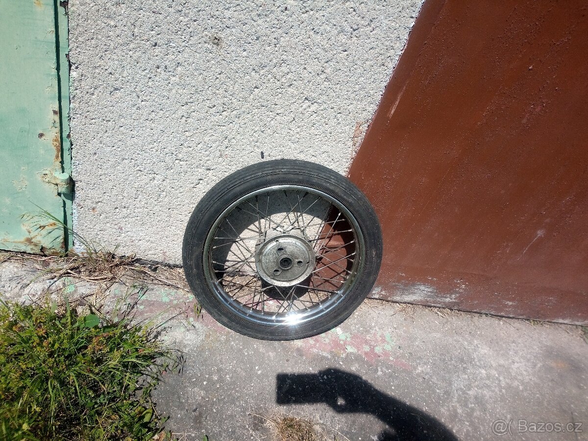 JAWA 50 PIONÝR 05-555 KOMPLETNÍ KOLO S PLÁŠTĚM