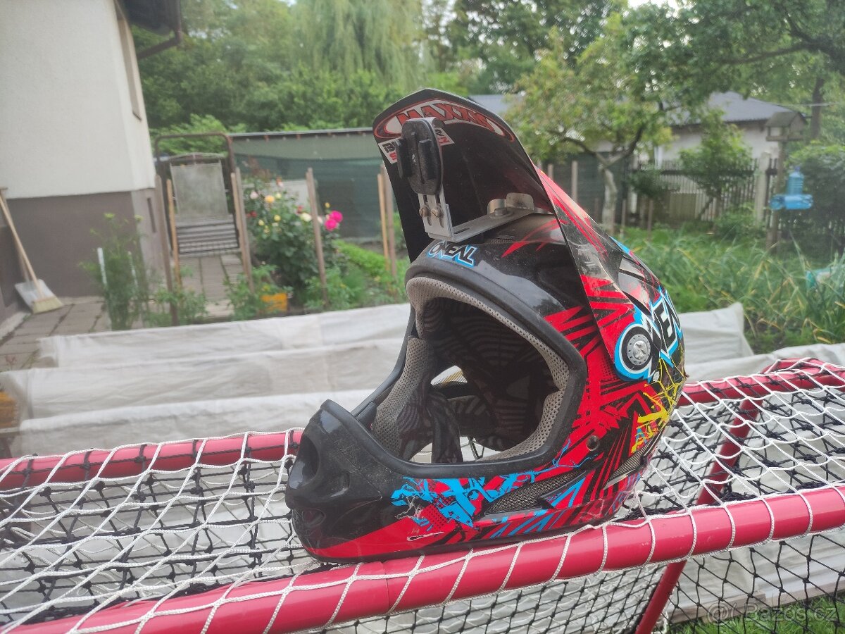 Přilba na BMX