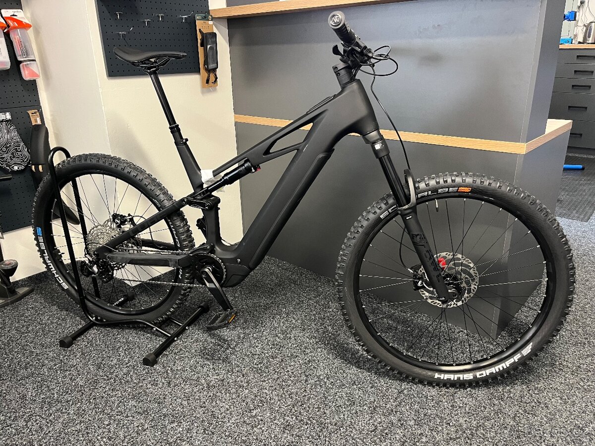 CUBE Stereo Hybrid ONE44 RACE 800 vel.XL 2025 NOVÉ KARBON