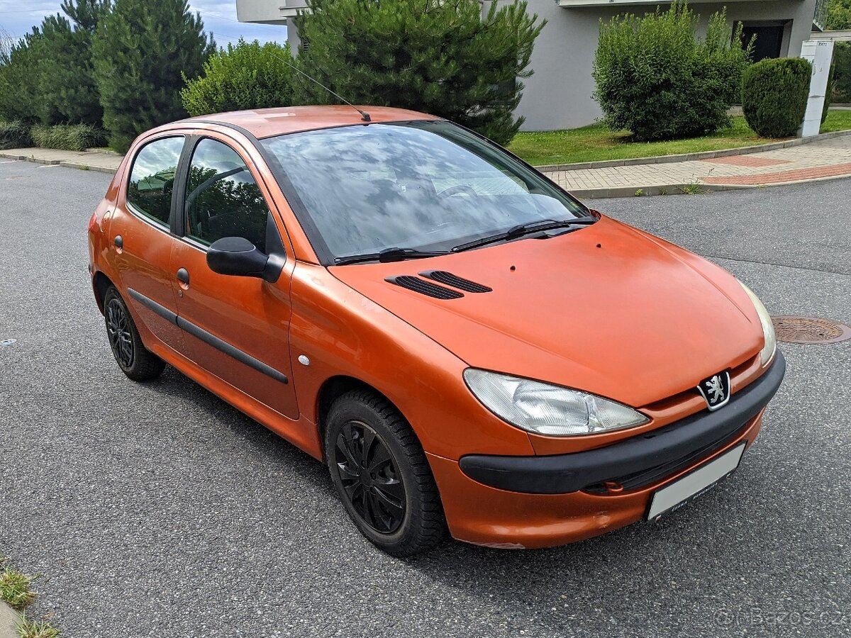 ► PEUGEOT 206 1.1i 44kW 5.dveřový ◄
