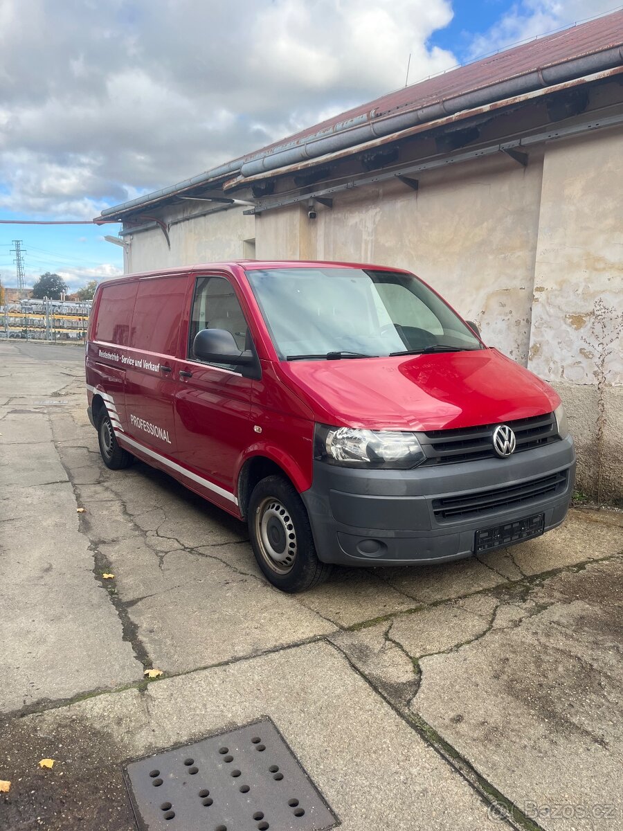 Vw T5 Face Transporter 2013 Long 2.0 62KW CAA vadný motor