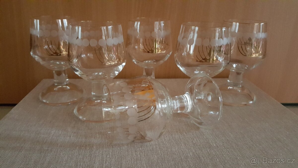 RETRO skleničky sklo na koňak / "napoleonky"