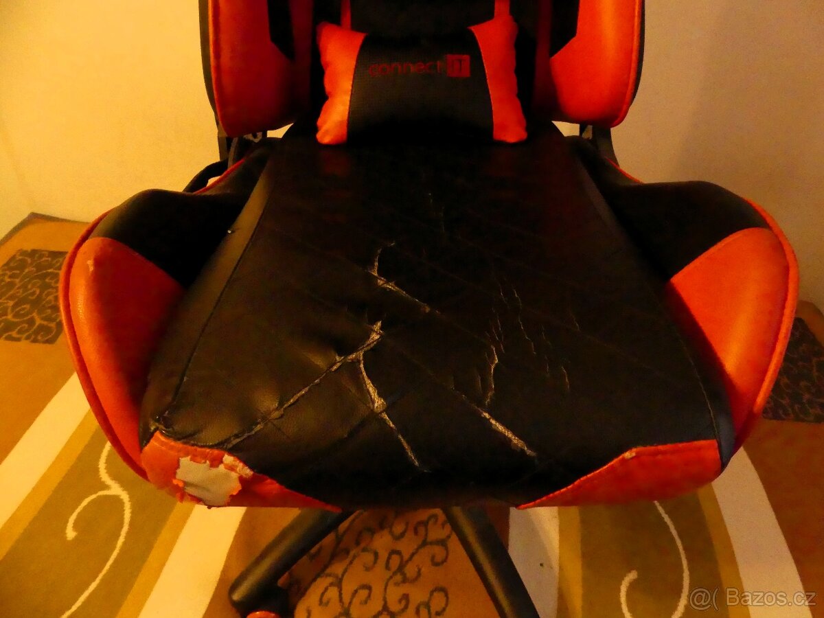 Herní křeslo CONNECT IT ALIEN PRO