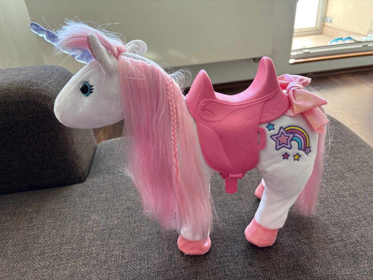 Baby born jednorožec