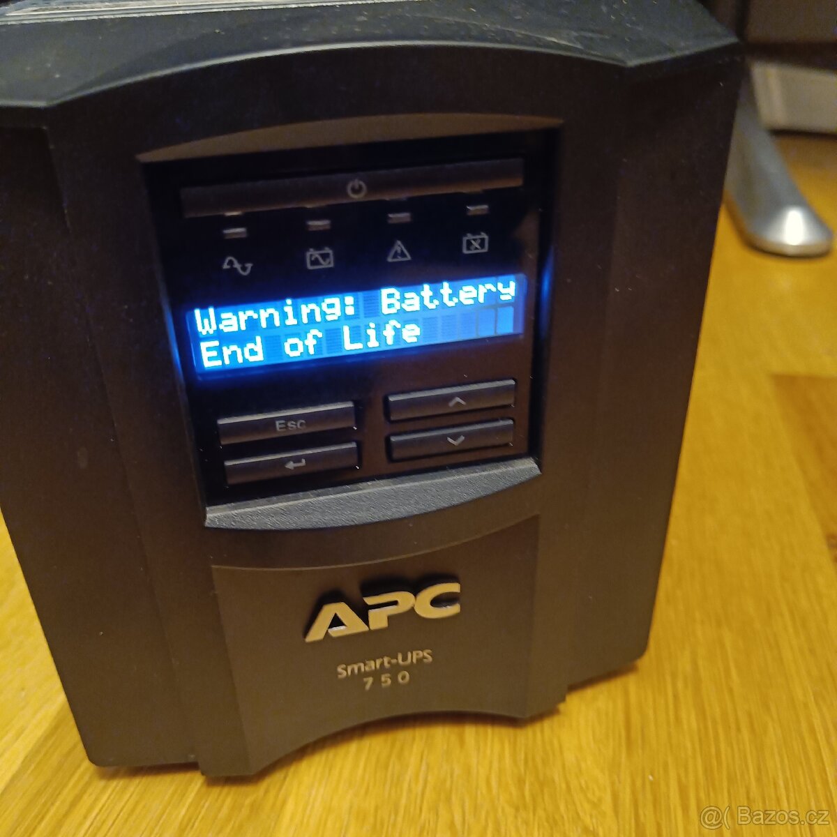 UPS APC Smart-UPS 750