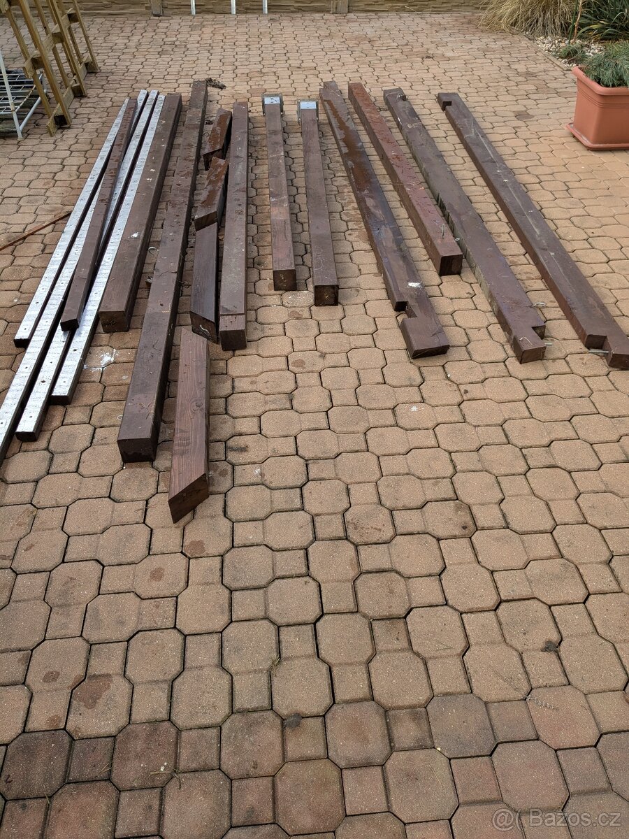 Dřevěné hranoly za odvoz (ZAMLUVENO)