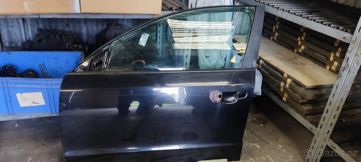 Skoda Superb combi 2012 vsechny dvere barva 1Z1Z